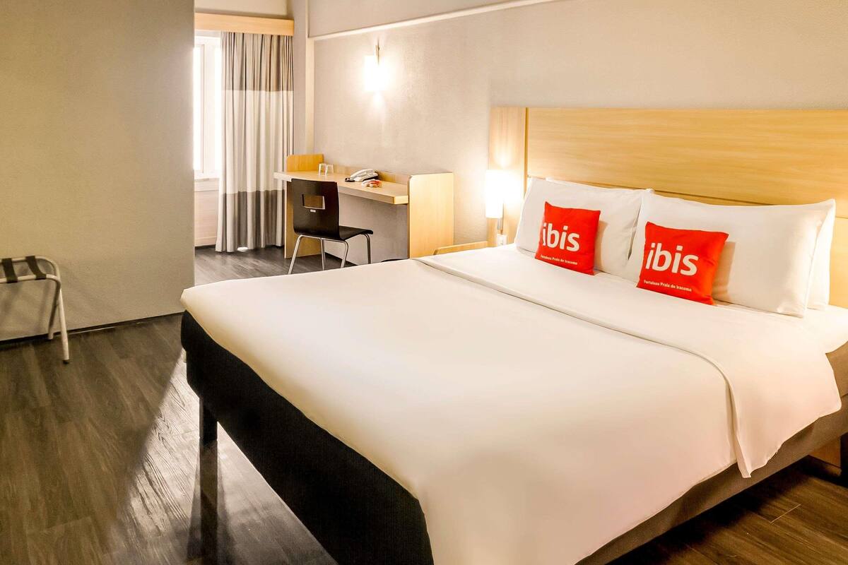 Executive-Apartment, 1 Queen-Bett, Meerblick | Schreibtisch, Verdunkelungsvorhänge, kostenlose Babybetten