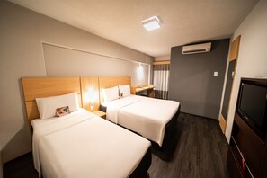 Desk, blackout curtains, free cots/infant beds, free WiFi - ibis Fortaleza Praia de Iracema (Fortaleza)