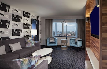 Suite, 1 Bedroom (with Parlor) | Premium bedding, down comforters, pillowtop beds, in-room safe at Hilton Boston Back Bay