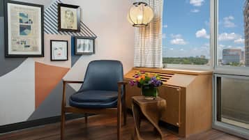 In-room safe, individually decorated, individually furnished, desk