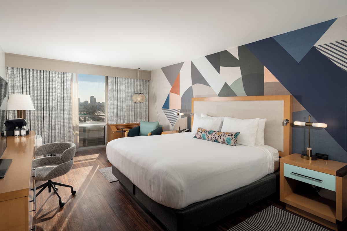 In-room safe, individually decorated, individually furnished, desk