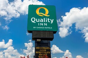 Exterior - Quality Inn Harrison North (Harrison)