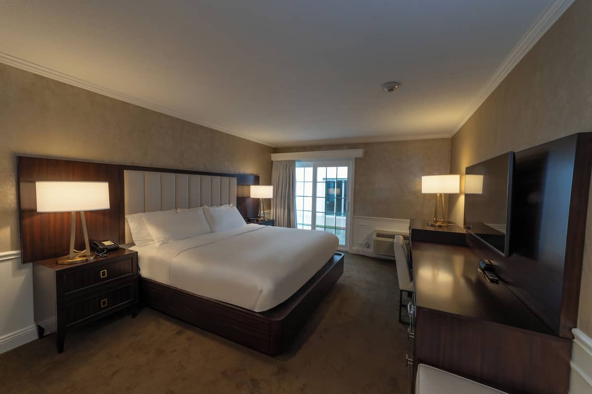 Chambre Luxe, 1 très grand lit (Veranda) | Draps en coton égyptien, literie de qualité supérieure, surmatelas