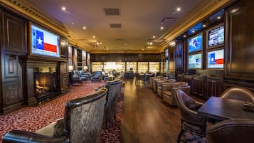 4 bares o lounges, bar junto a la alberca