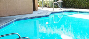 Governors Inn Hotel