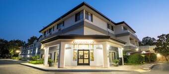 Governors Inn Hotel