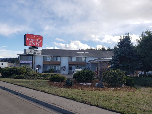 Exterior - Ocean Star Inn  (Sequim)