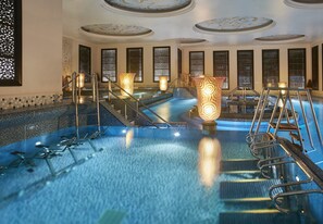 Sauna, bain à remous, hammam, sources chaudes/minérales, soins corporels