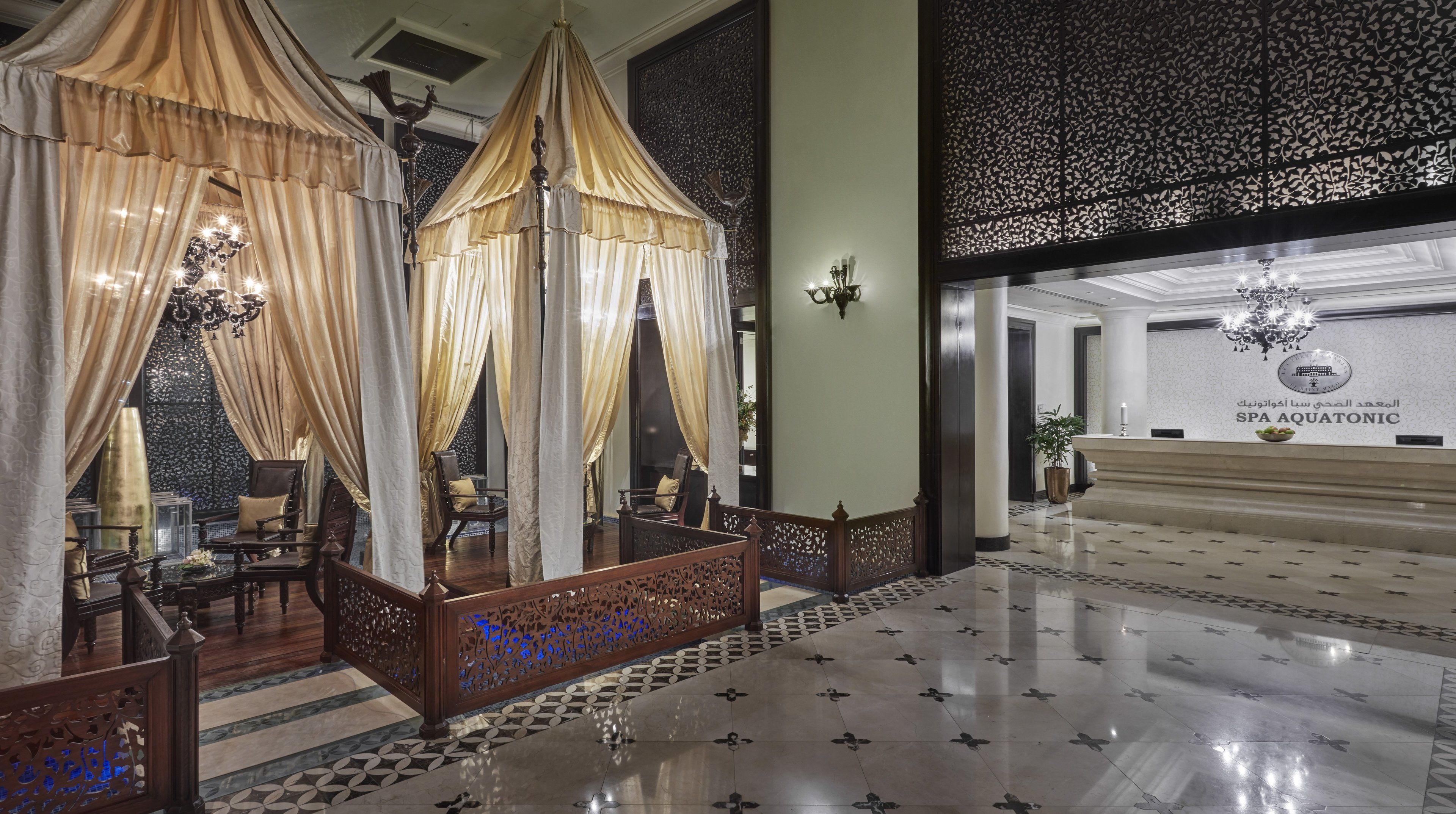 サウナ、ホットタブ、スチームサウナ、温泉 / 鉱泉、ボディ トリートメント、ハイドロセラピー