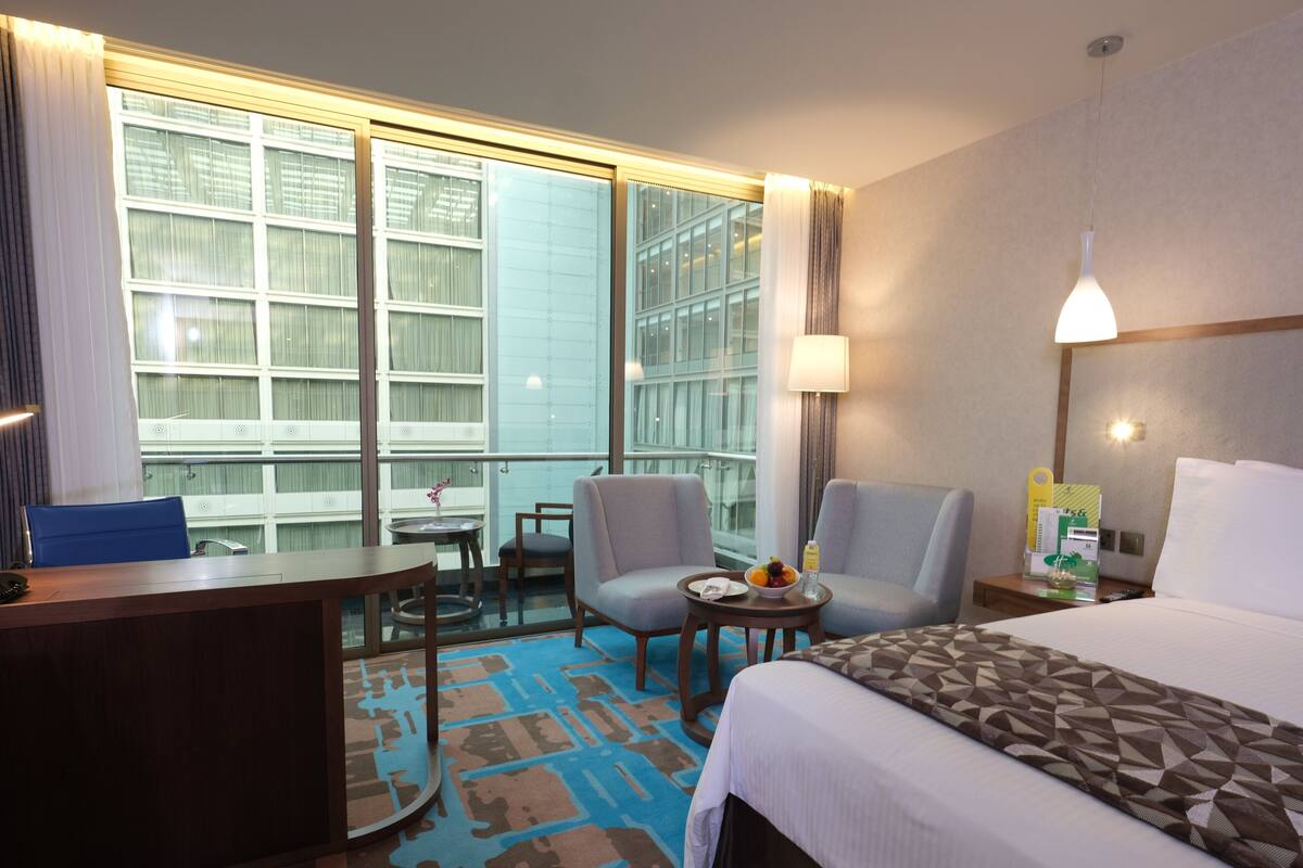 Minibar, in-room safe, desk, blackout drapes