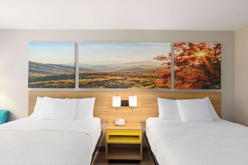 Days Inn by Wyndham Helen