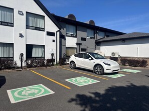 숙박 시설 내 편의 시설/서비스