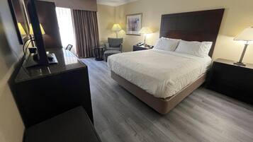 Desk, soundproofing, iron/ironing board, free cots/infant beds