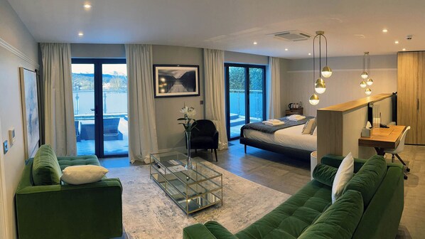 Windermere Suite | Iron/ironing board, bed sheets - Beech Hill Hotel & Spa (Windermere)