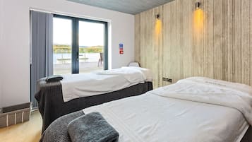 Couples treatment rooms, massages