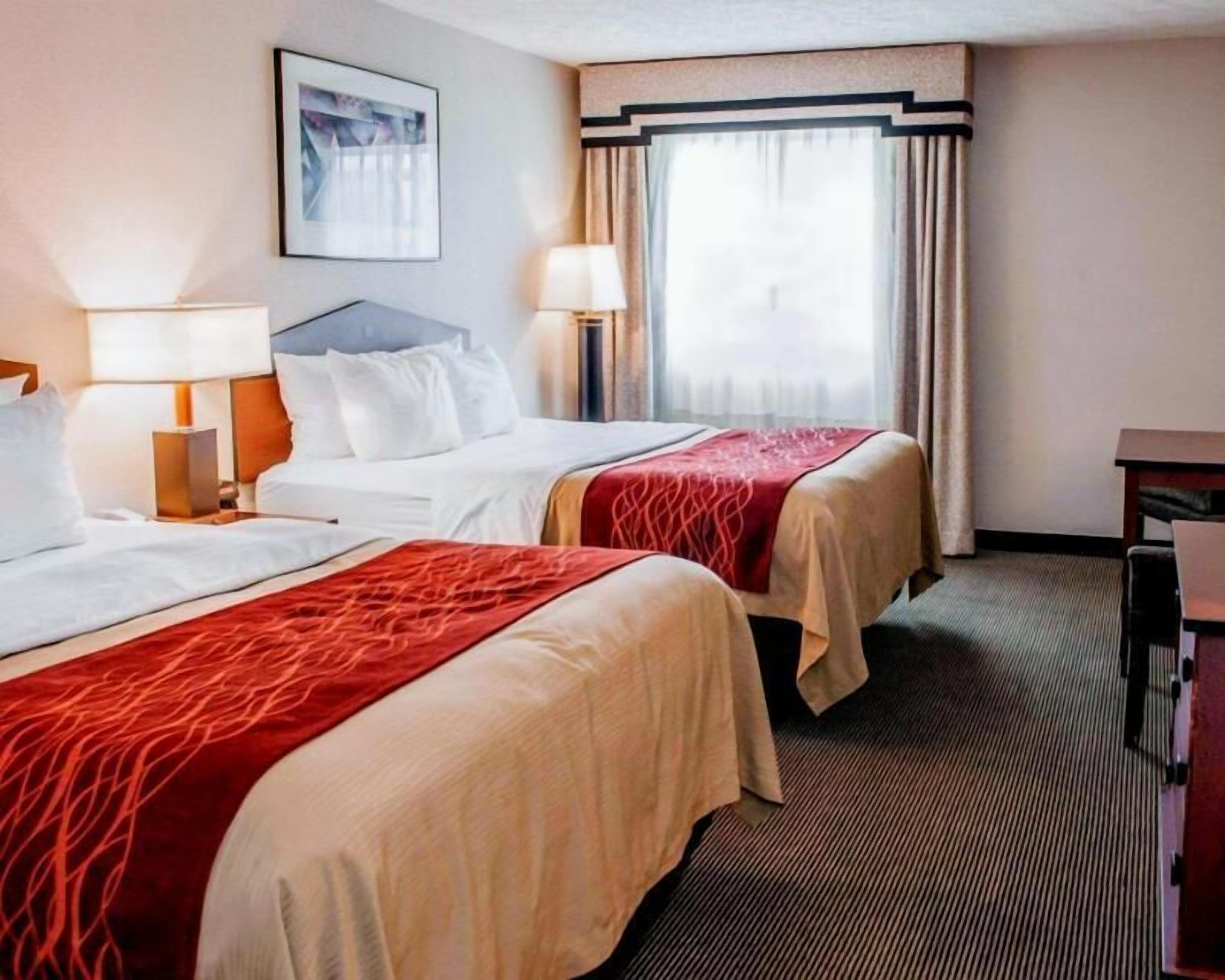 Desk, iron/ironing board, rollaway beds, free WiFi