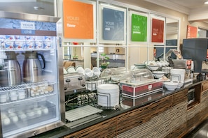 Bao gồm bữa sáng buffet