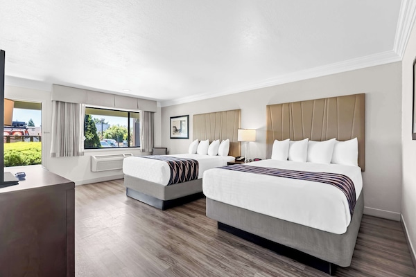 In-room safe, desk, blackout drapes, iron/ironing board