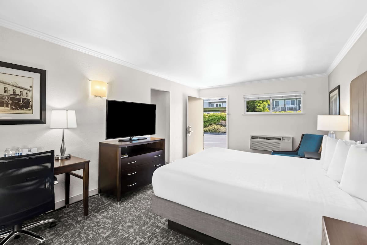 Family Suite, Multiple Beds, Non Smoking | In-room safe, desk, blackout drapes, iron/ironing board