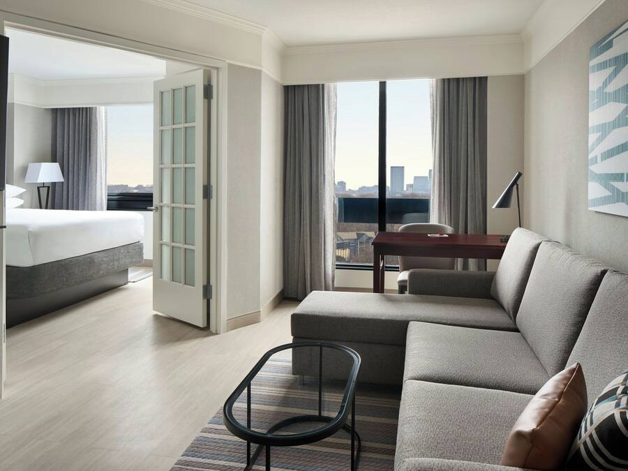 Smart-TV, Netflix og filmkjøp