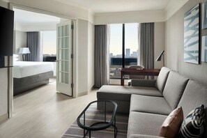 Smart TV, Netflix y películas con cargo