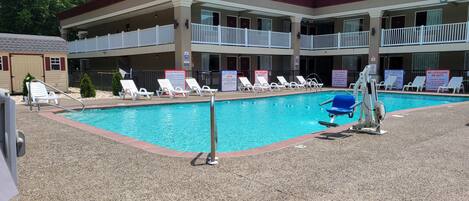 Seasonal outdoor pool