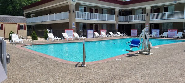 Seasonal outdoor pool