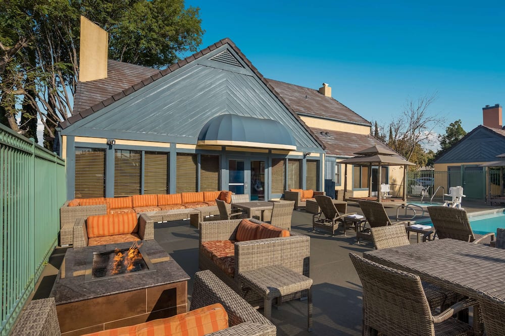 SenS Suites Livermore, SureStay Collection by Best Western