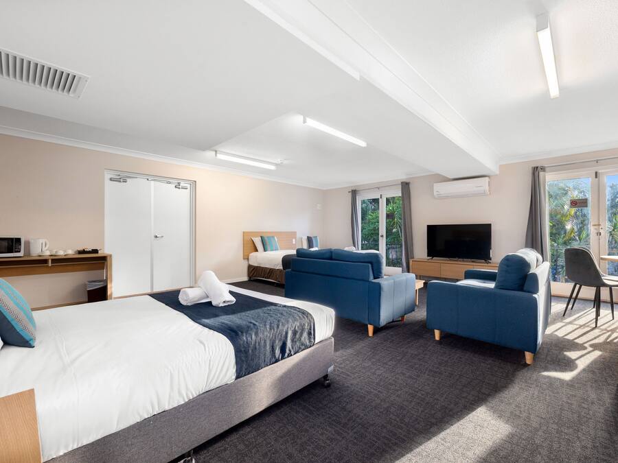 Soundproofing, iron/ironing board, free WiFi, bed sheets