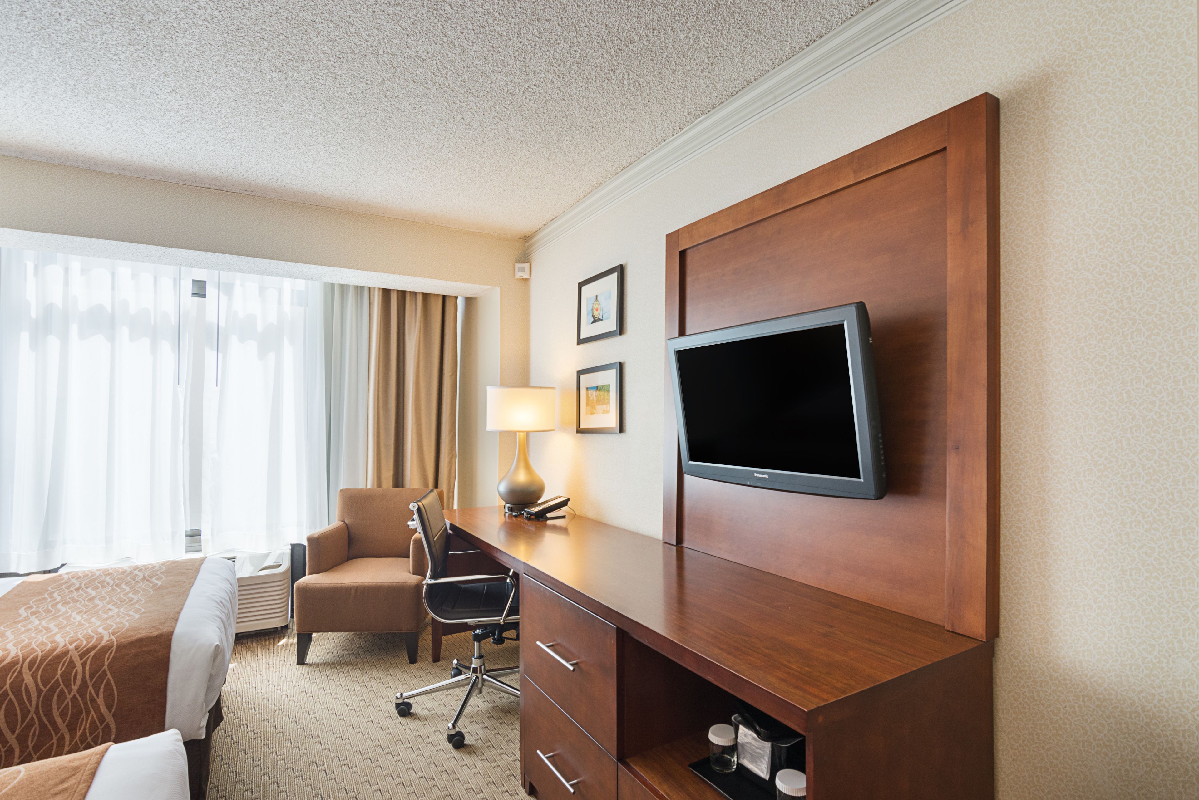 traditional room, 2 single beds | 1 bedroom, premium bedding, down duvets, pillow-top beds