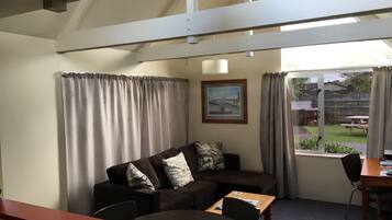 Family Apartment, 2 Bedrooms, Kitchen | Living area