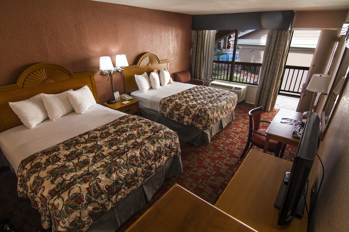 Standard Room, 2 Queen Beds