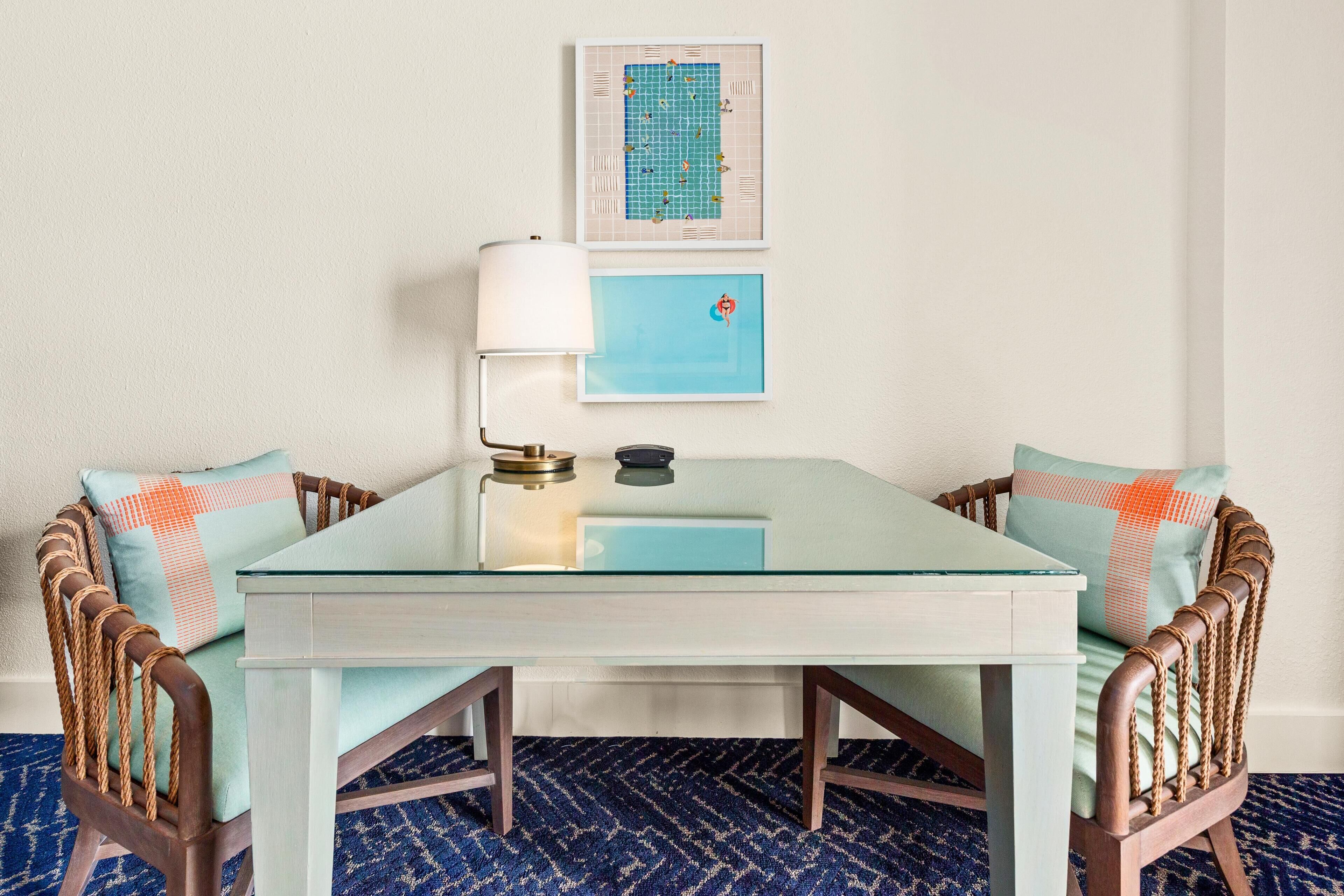 Zimmer, 1 King-Bett und Schlafsofa, Strandblick | Wohnbereich