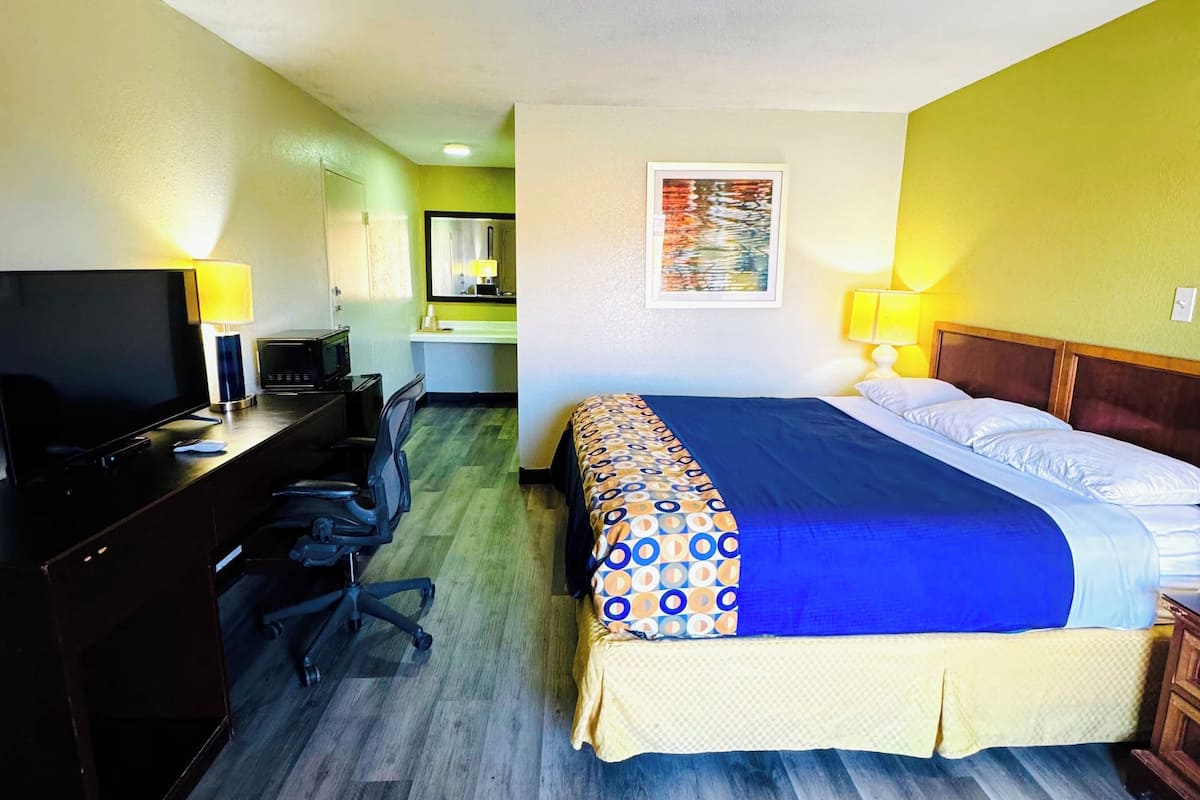 Free WiFi, alarm clocks