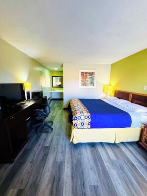 Free WiFi, alarm clocks - Newnan Lodge (Newnan)