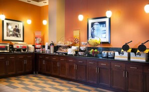Restaurant - Hampton Inn Alexandria/Pentagon South (Alexandria)