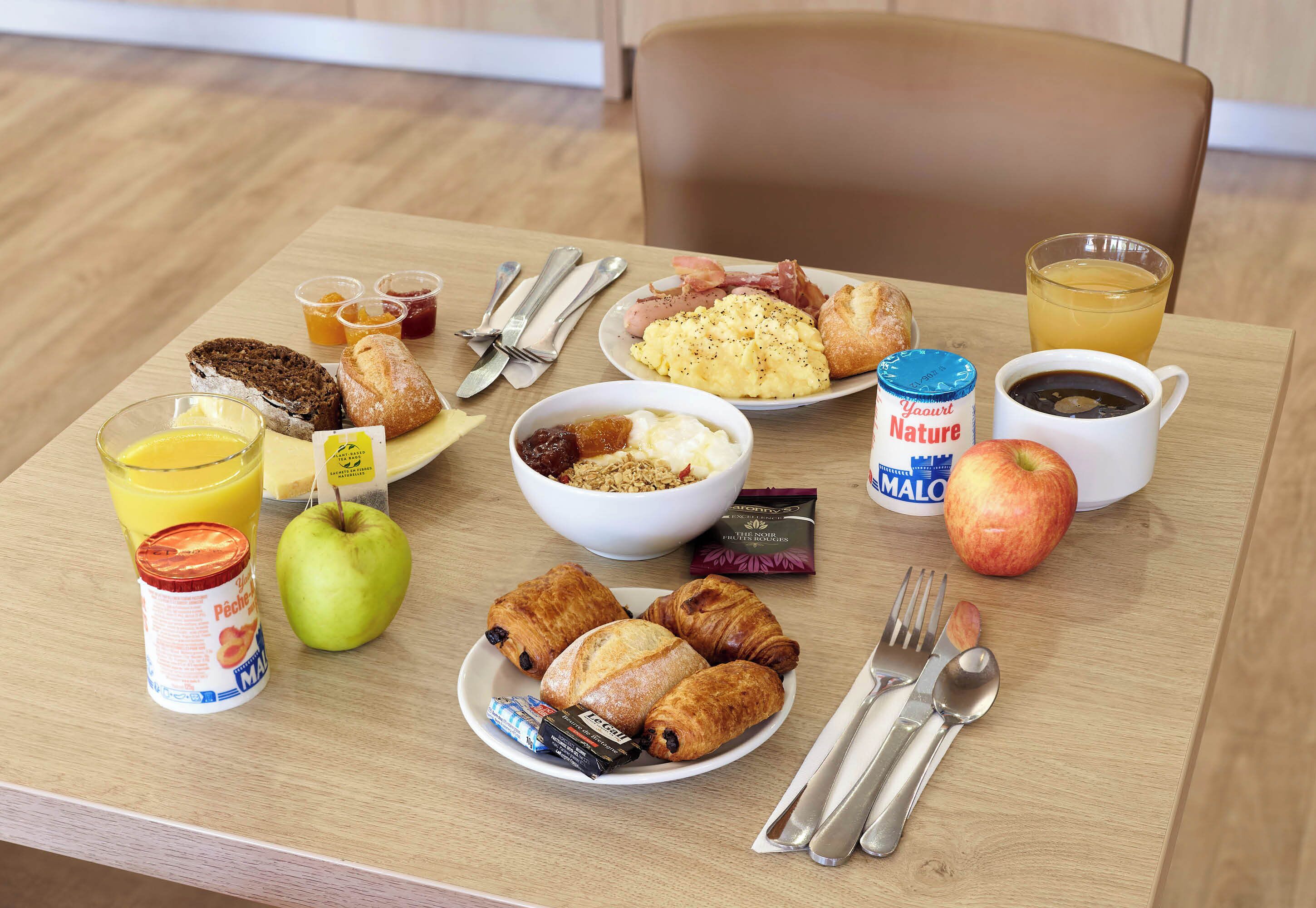 Foto - B&B HOTEL Marne-la-Vallée Chelles