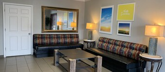 Days Inn by Wyndham Jonesboro AR