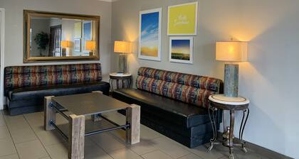 Days Inn by Wyndham Jonesboro AR