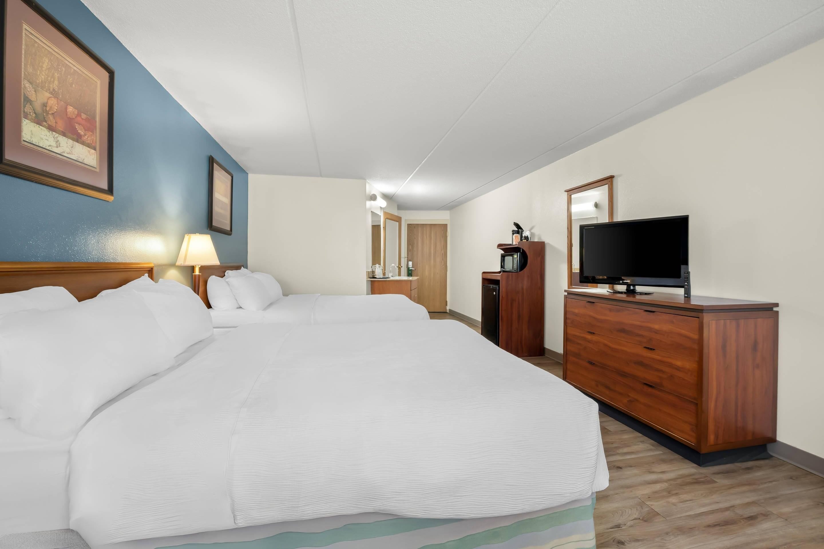 Room, 2 Queen Beds, Accessible, Non Smoking | In-room safe, individually decorated, individually furnished