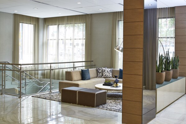 Sala de estar en el lobby