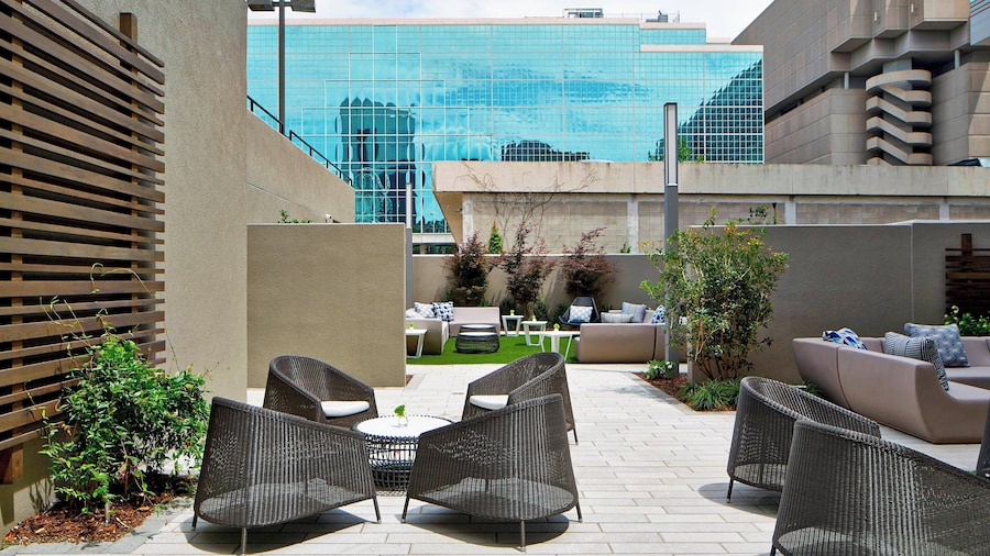 AC Hotel by Marriott Atlanta Downtown