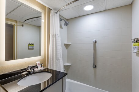 Comfort Inn Paramus Hackensack - Image 19
