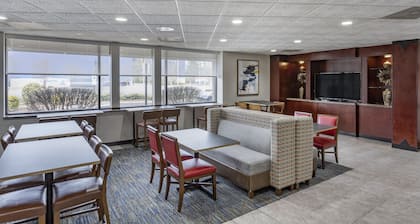 Comfort Inn Paramus - Hackensack