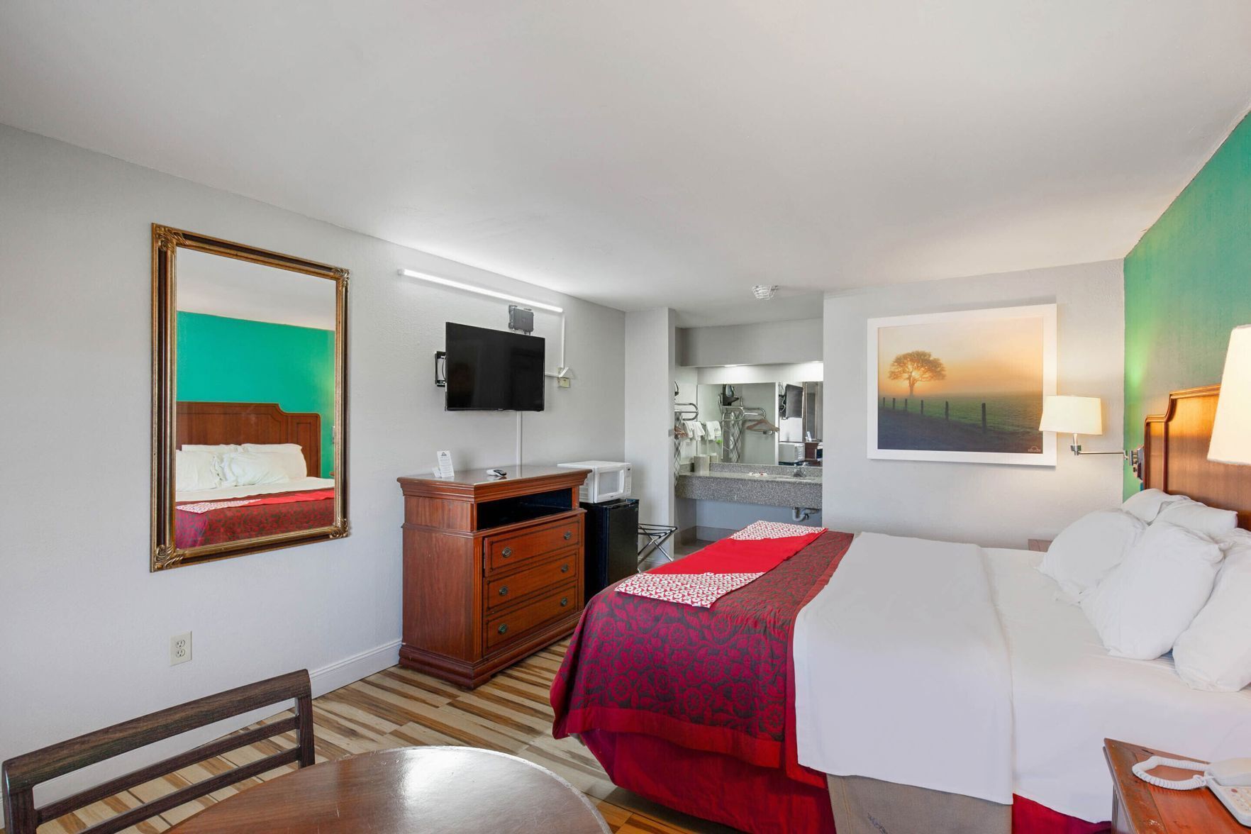 Allergikerbettwaren, Bügeleisen/Bügelbrett, kostenloses WLAN, Bettwäsche