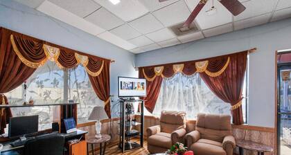 Hotel O Columbia Downtown near I-65