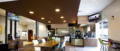 Buffet breakfast on weekdays (USD 17.19 per person)