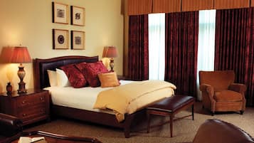 Junior-suite - 1 kingsize-seng | Premium-sengetøj, skrivebord, strygejern/strygebræt