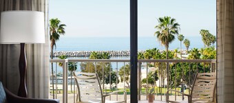 Sonesta Redondo Beach & Marina