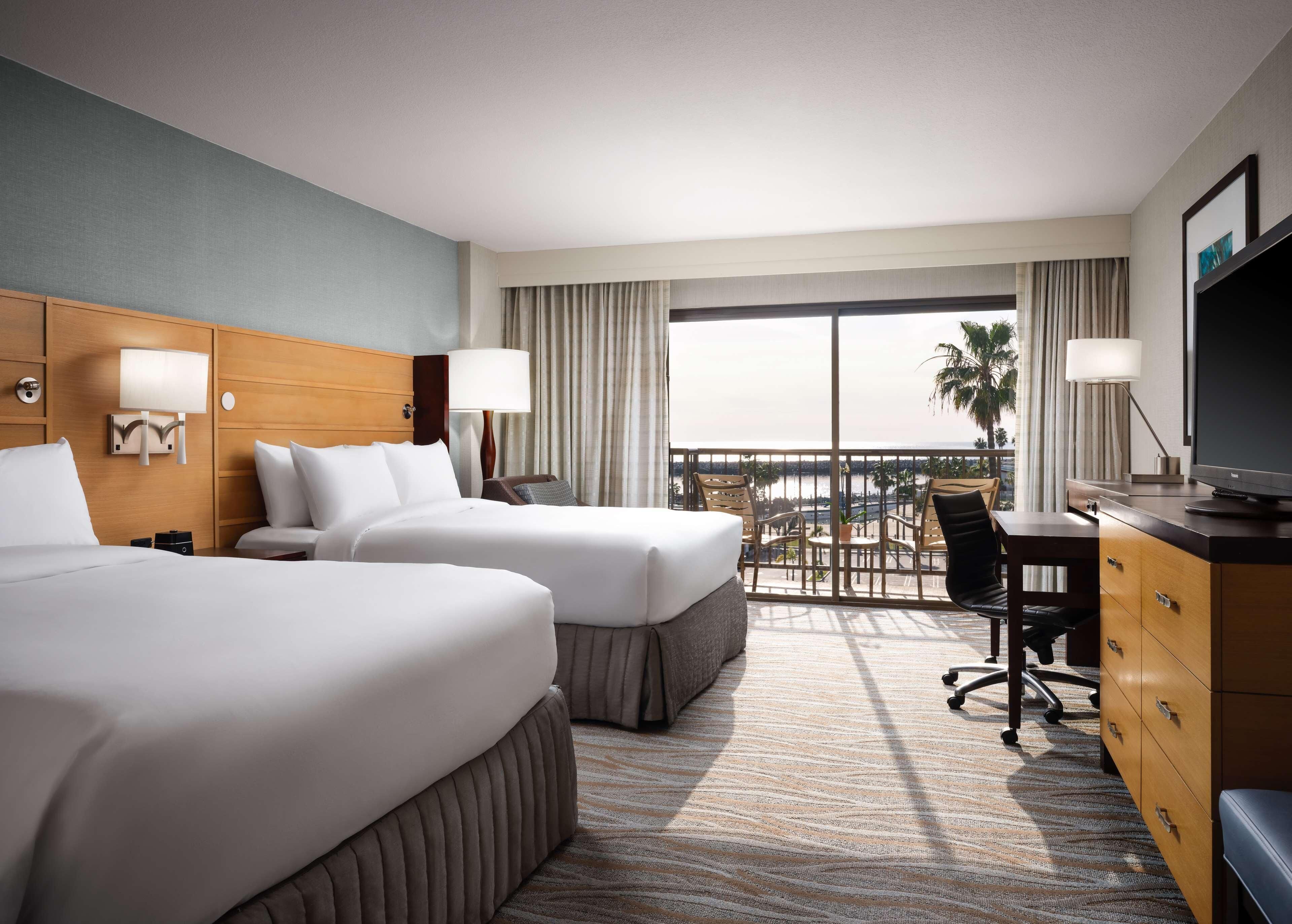 Egyptian cotton sheets, premium bedding, pillow-top beds, in-room safe